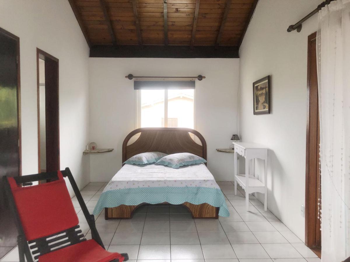 Casa Centro Garopaba 1 Suite C/ Sacada Extérieur photo